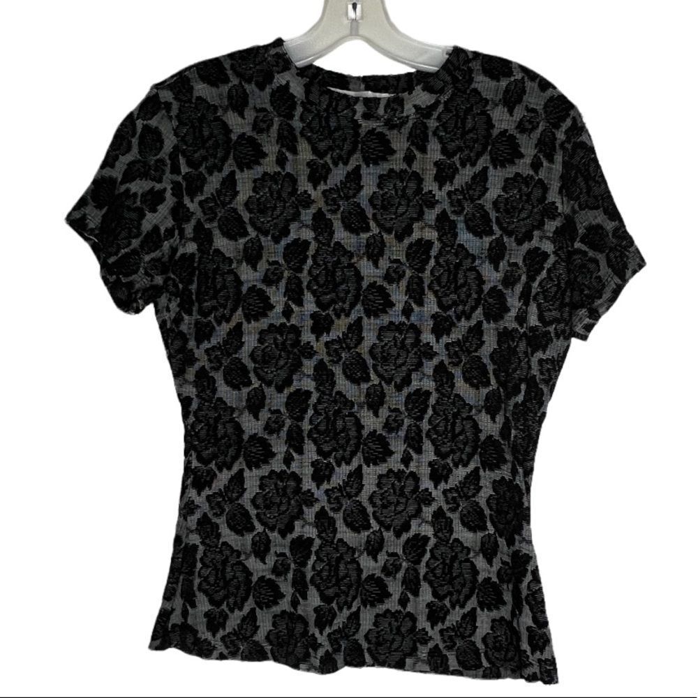 Van Tisse Top